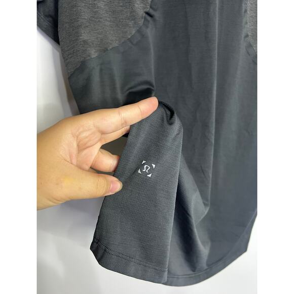 Lululemon Mens Grey Short Sleeve Fast and Free Top Size Medium - Picture 4 of 4